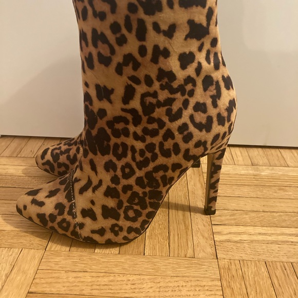 LONDON REBEL LEOPARD STILETTO ANKLE BOOTS - Picture 5 of 11